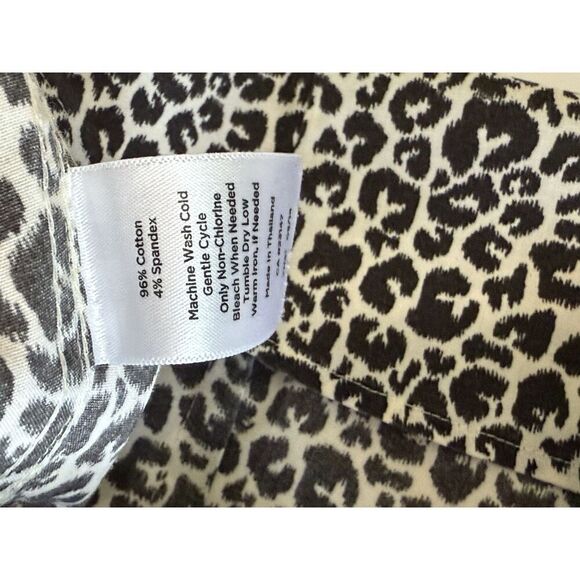 Talbots Blouse 12P Animal Print Leopard Preppy Career Shirt Office Wear No Iron - Picture 14 of 14
